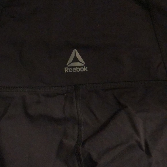 🔹4 for $30 Small Reebok Black Workout Leggings - Picture 6 of 7